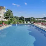 Le Chateau De Lese 4* לה קרואה-ואלמר