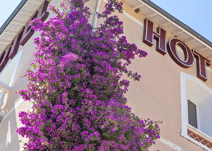 Hotel Le Chateau De Lese La Croix-Valmer
