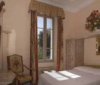 Отель Le Chateau De Lese 4*