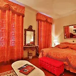 Le Chateau De Lese Hotel 4*