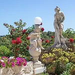 Le Chateau De Lese Hotel