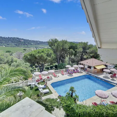 Le Chateau De Lese Hotel 4*