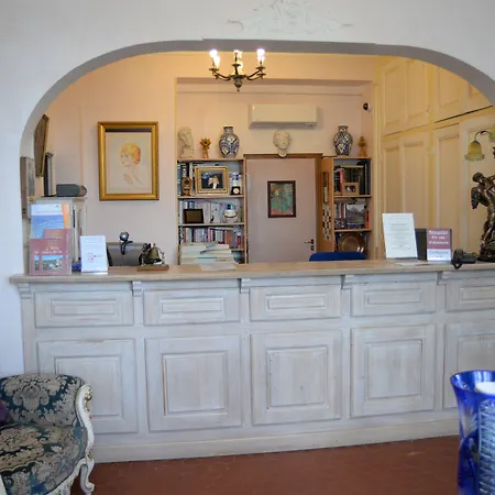 Le Chateau De Lese 4* La Croix-Valmer