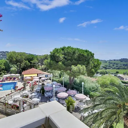 Le Chateau De Lese 4* La Croix-Valmer