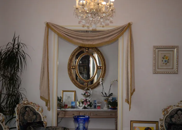 호텔 Le Chateau De Lese 라크루아발메르