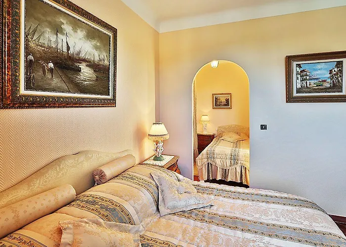 Le Chateau De Lese Hotell La Croix-Valmer