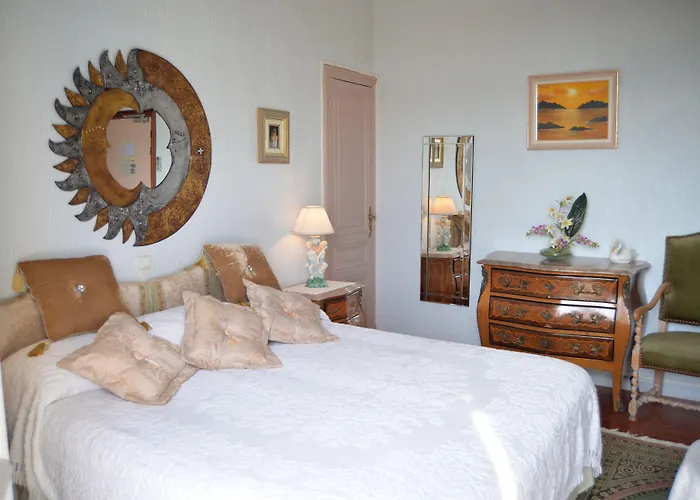 Le Chateau De Lese 4*